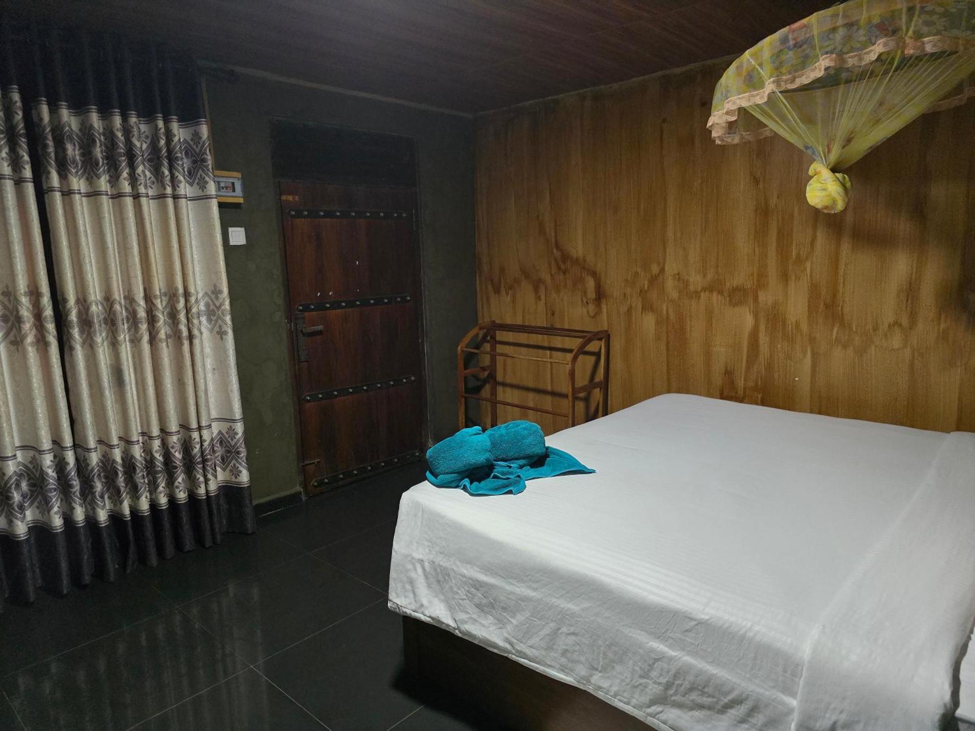 Ceylon Resort Wilpattu Bagian luar foto
