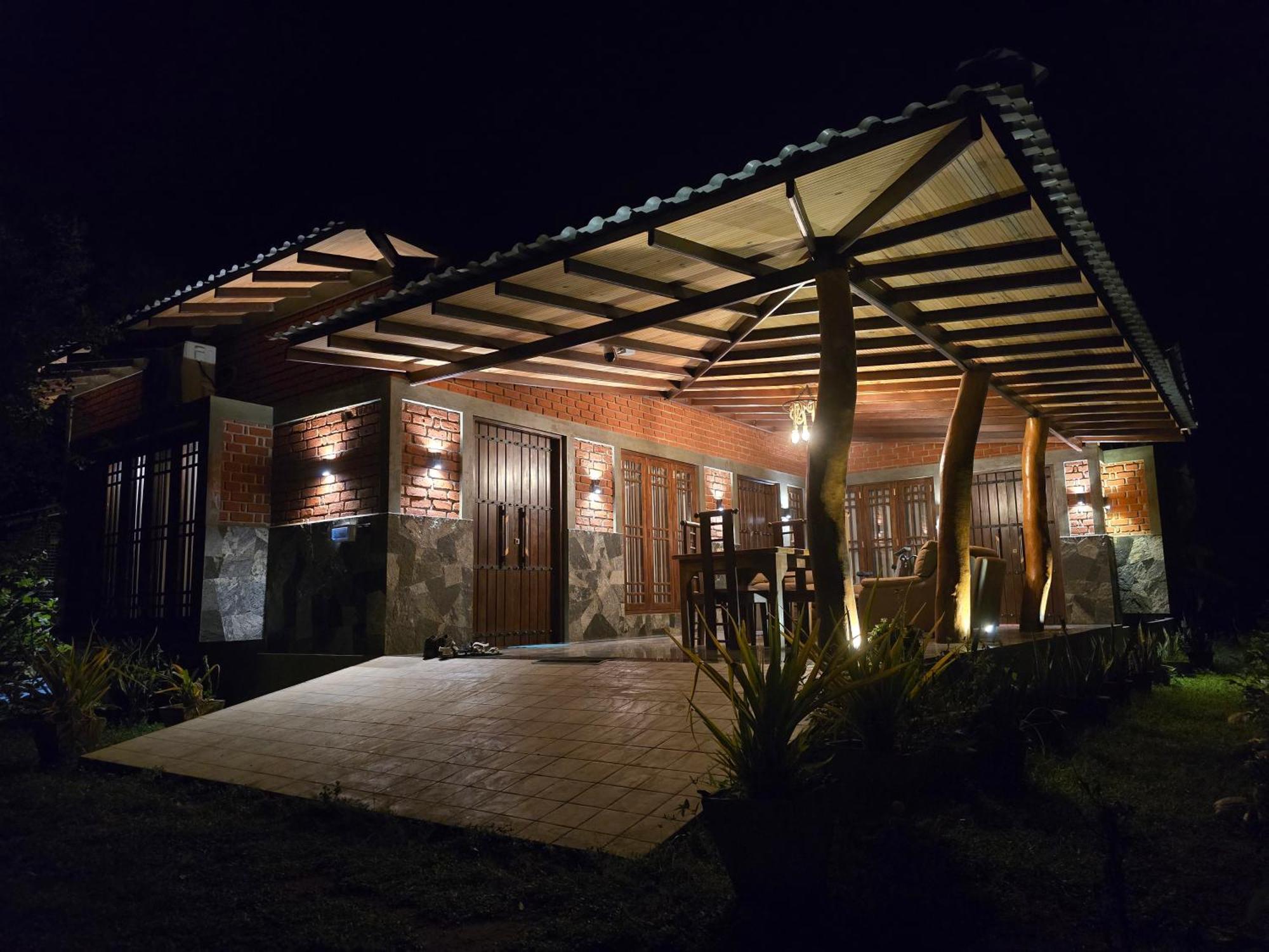 Ceylon Resort Wilpattu Bagian luar foto