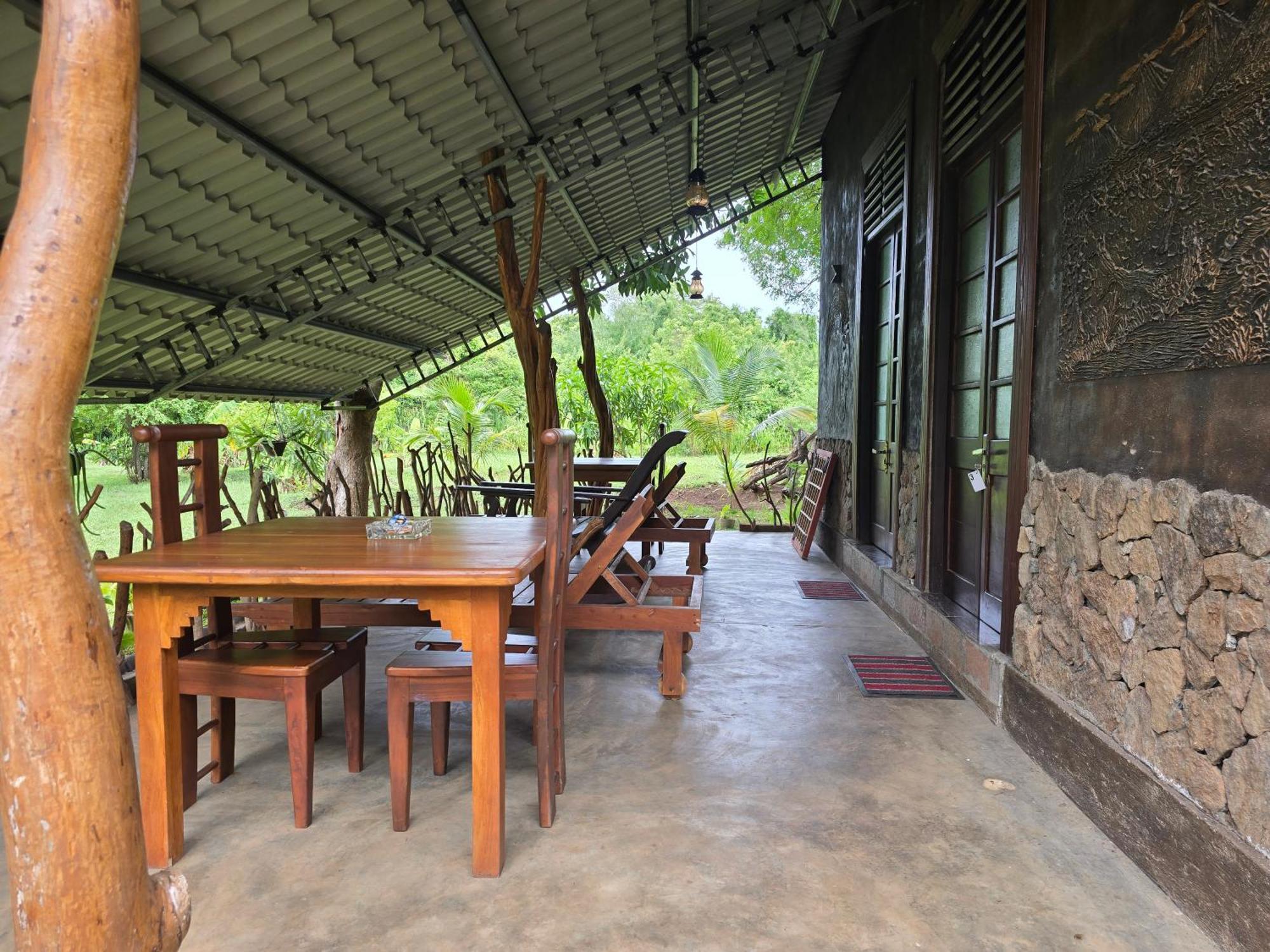 Ceylon Resort Wilpattu Bagian luar foto